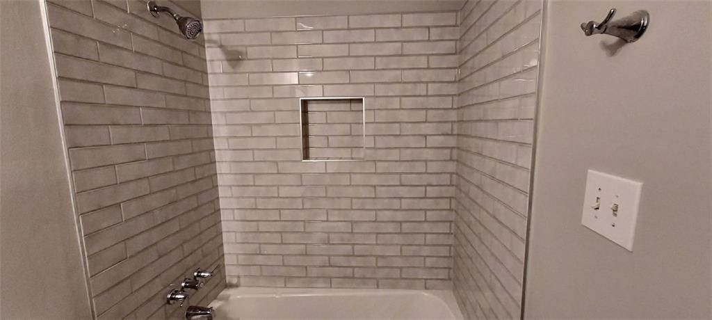 Building Photo - 5030 Beth St