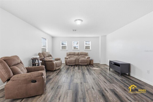 Building Photo - 14901 Honeycrisp Ln