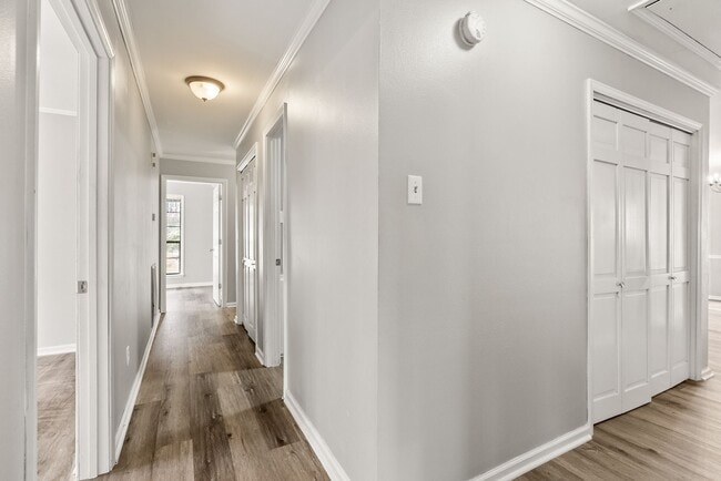Building Photo - Maumelle Luxury Riverland Home