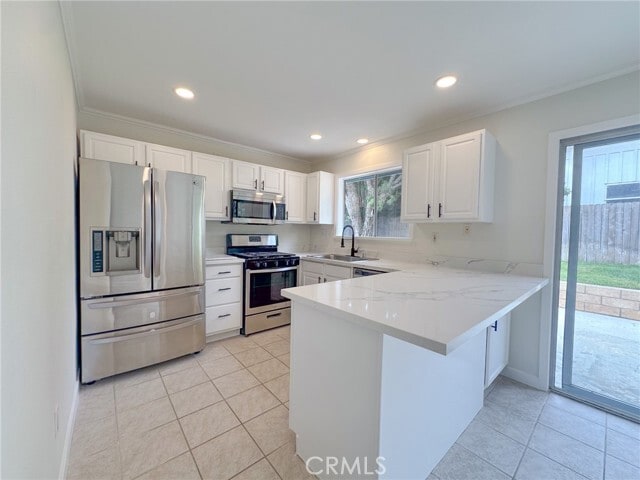 Building Photo - 34141 La Serena Dr