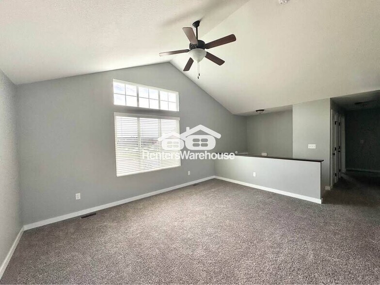 Building Photo - 645 Northview Dr