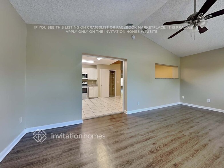 Building Photo - 1210 Tuxford Dr