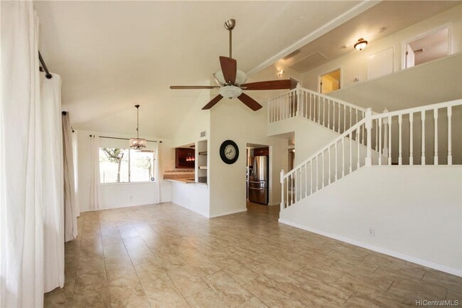 Building Photo - A?eloa, Kapolei - Single Family Home on the Golf Course