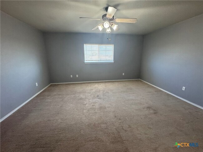 Building Photo - 701 Black Hills Trail