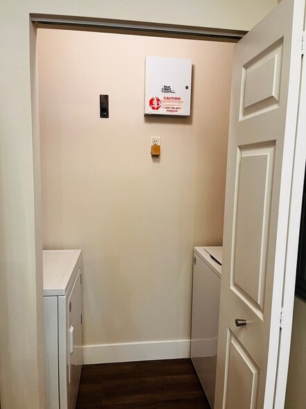 Separate Laundry Room - 4602 SW 160th Ave