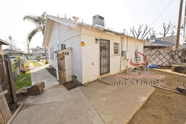 Building Photo - 126 Wilson Ave