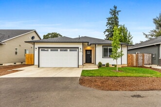 Building Photo - 1406 Natalie Ct