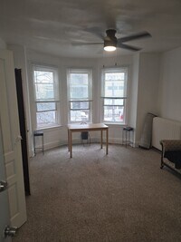 Building Photo - 3307 N Park Ave