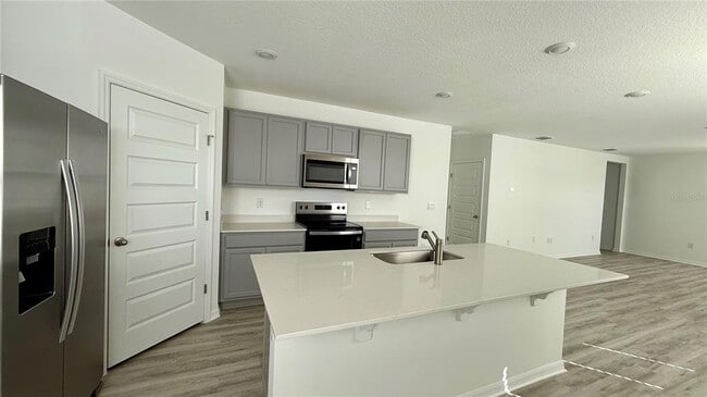 Building Photo - 2986 Waterlily Wy