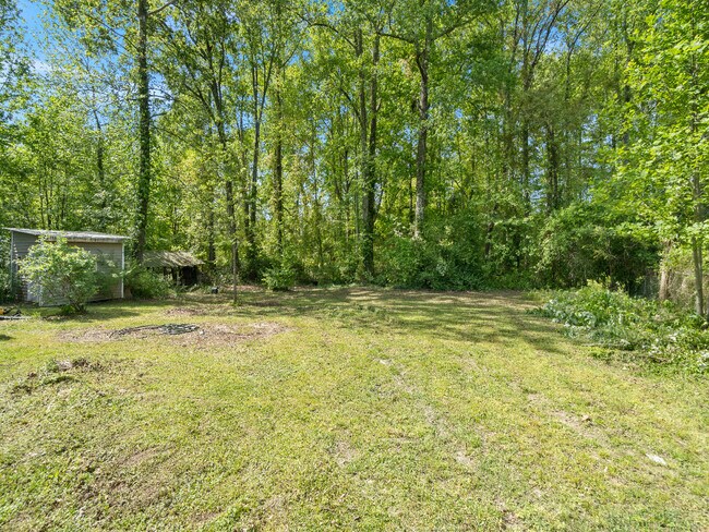 Building Photo - 128 Sunset Ln