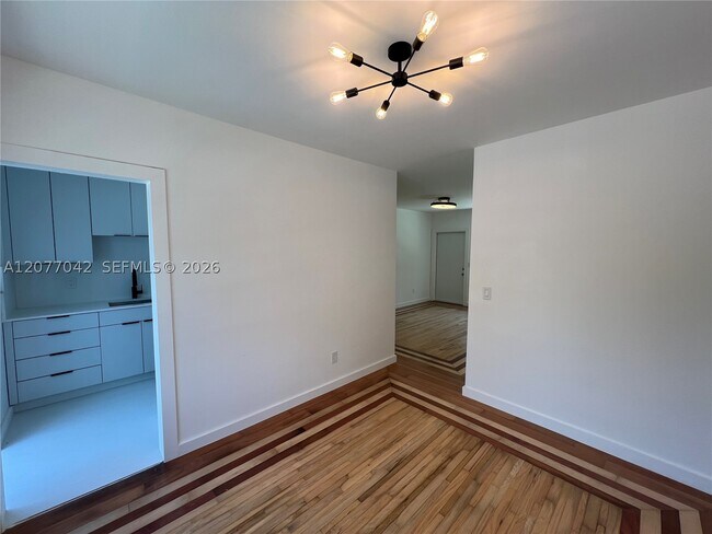Building Photo - 145 NE 82nd St