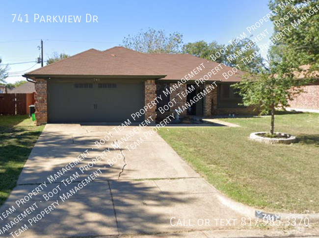 Primary Photo - 741 Parkview Dr