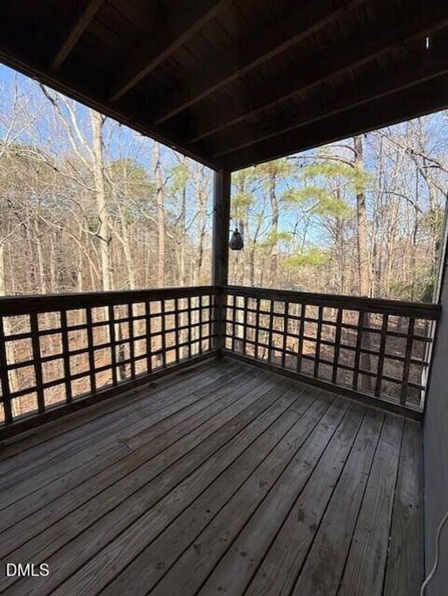 Building Photo - Awesome two-bedroom townhome!