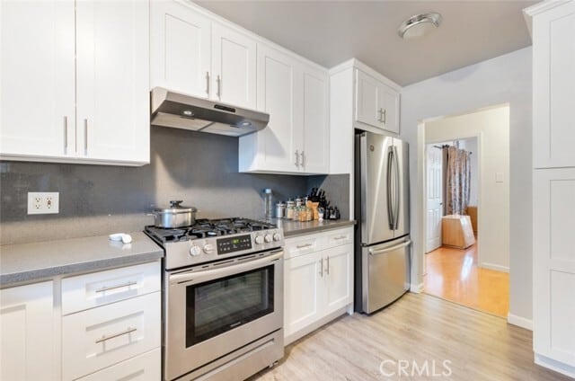 Building Photo - 16908 Los Alimos St