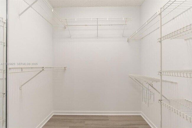 Building Photo - 13455 SW 16th Ct