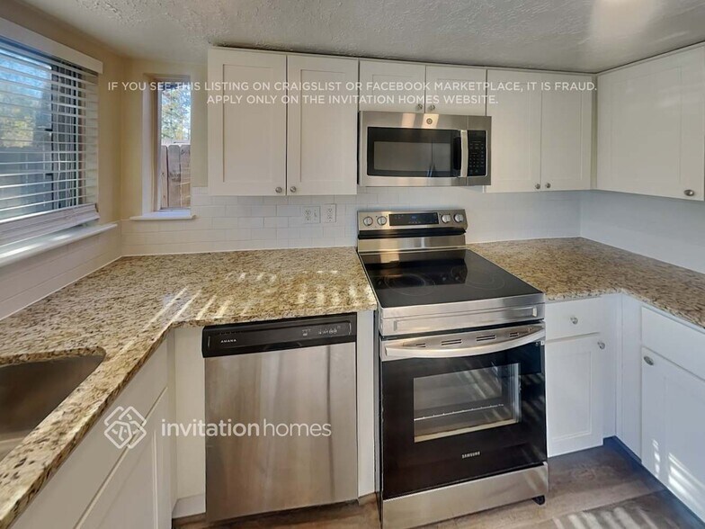 Building Photo - 4434 Algernon Dr