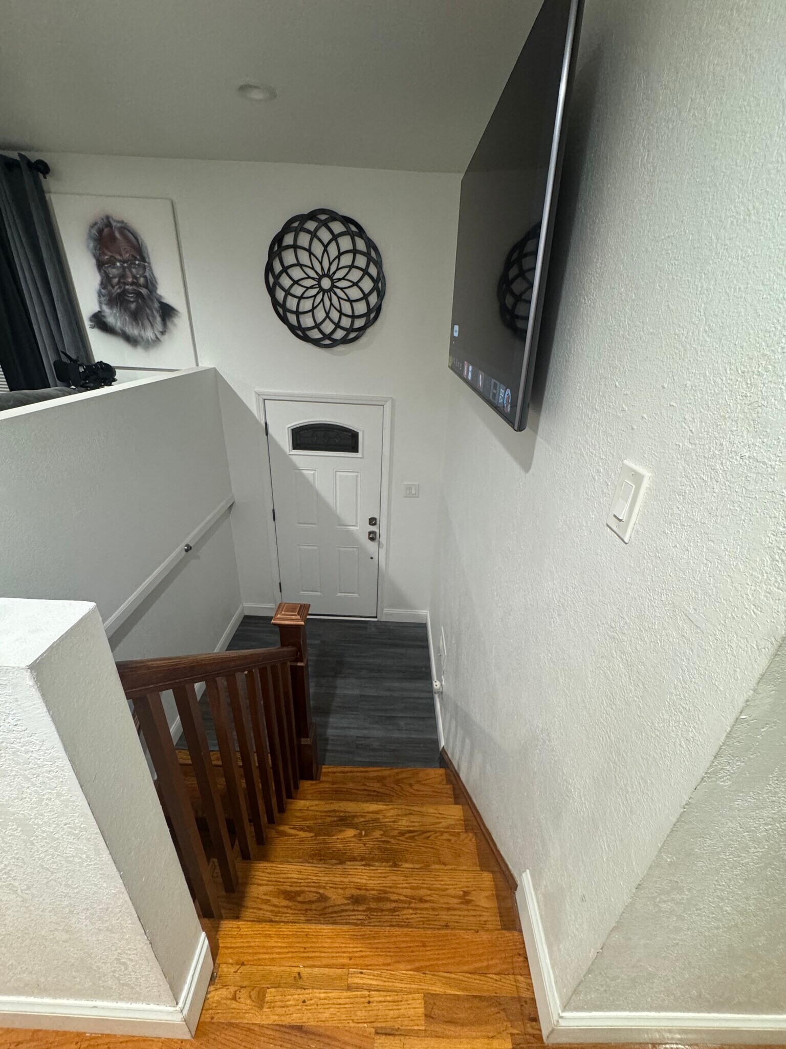 Front door - 1728 Beacon Dr