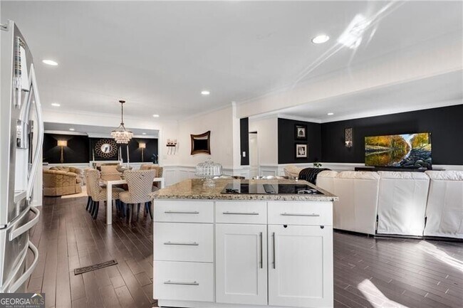 Building Photo - 54 Basswood Cir NE