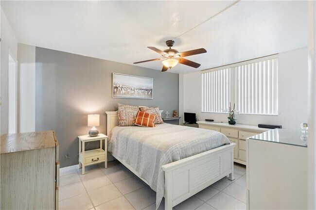 Building Photo - 4500 N Federal Hwy