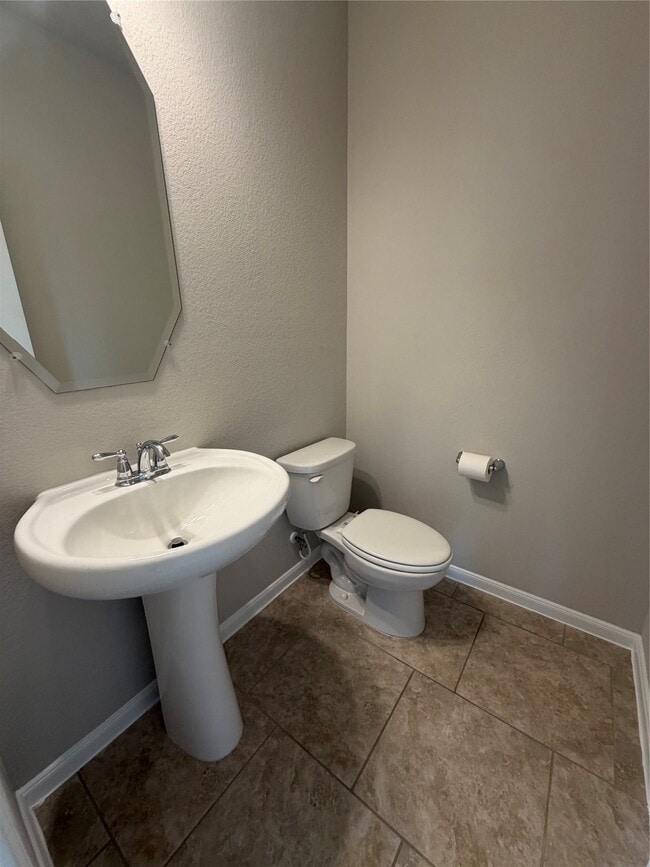 Building Photo - 1234 Willow Plains Ln