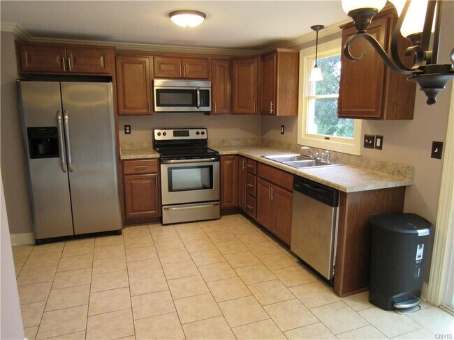 Building Photo - 4091 Kidron Ln