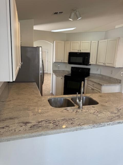 Building Photo - 4421 E Desert Wind Dr.
