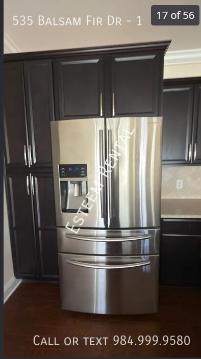 Building Photo - 535 Balsam Fir Dr