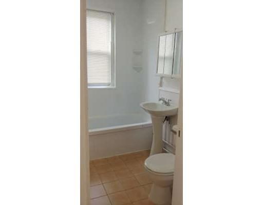 Building Photo - 31 Dennison Ave