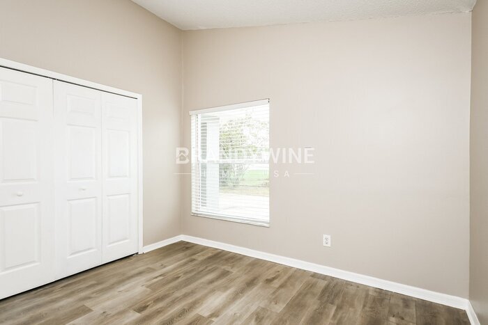 Building Photo - 1003 Dorking Way