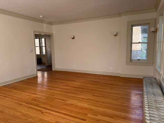Building Photo - 3426 N Keeler Ave