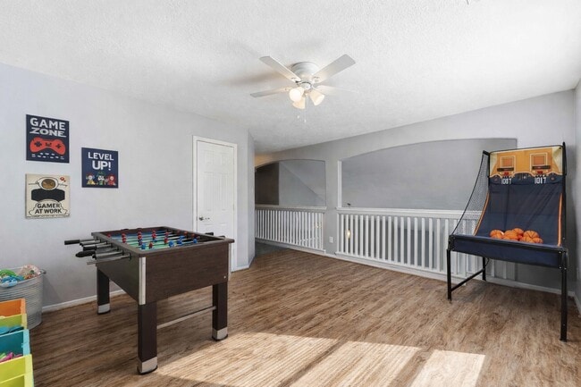 Building Photo - 3310 Bremerton Falls Dr