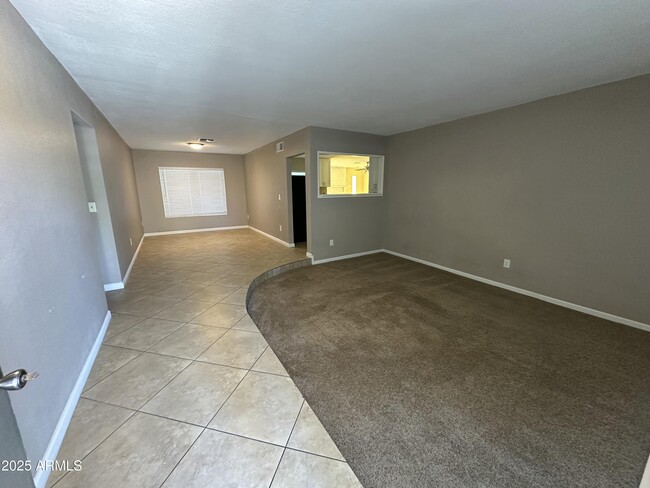 Building Photo - 4639 W Ruth Ave