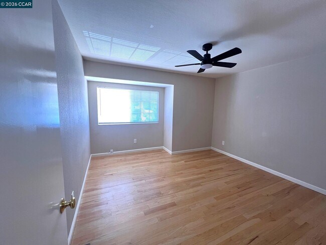 Building Photo - 1115 Crest Ridge Ln