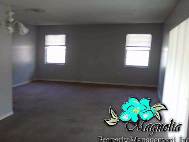Building Photo - Dr. Phillips 4 Bedroom 2 Bathroom,