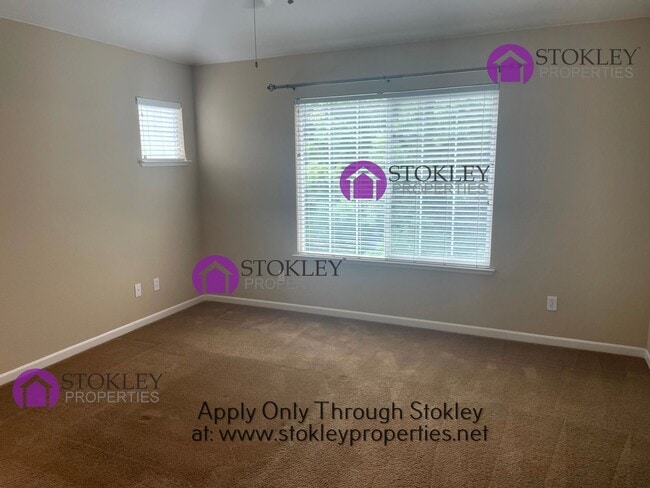 Building Photo - 1540 Silverleaf Ln