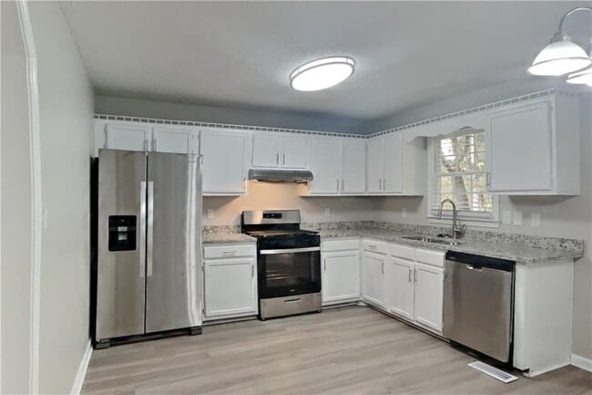 Building Photo - 116 Shefield Pl