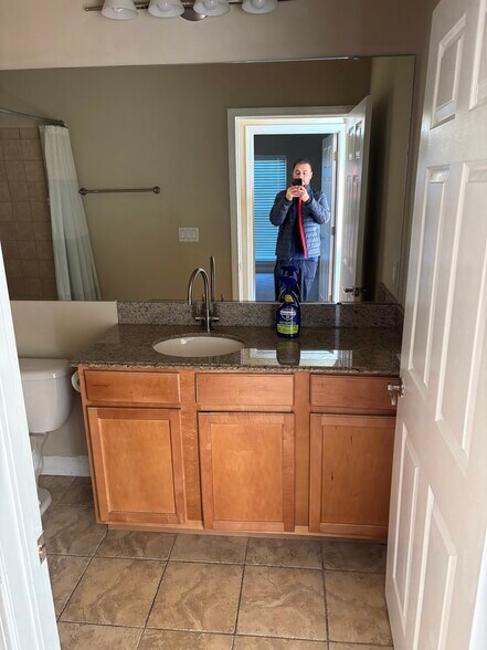 Building Photo - 2602 McKnight Crossing Ct