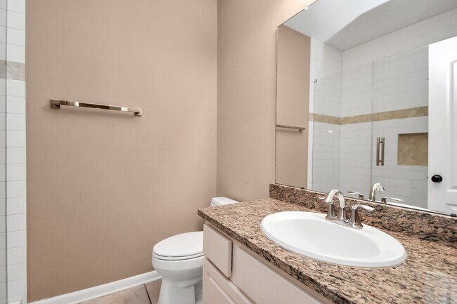 Building Photo - 7 Tidwilow Pl