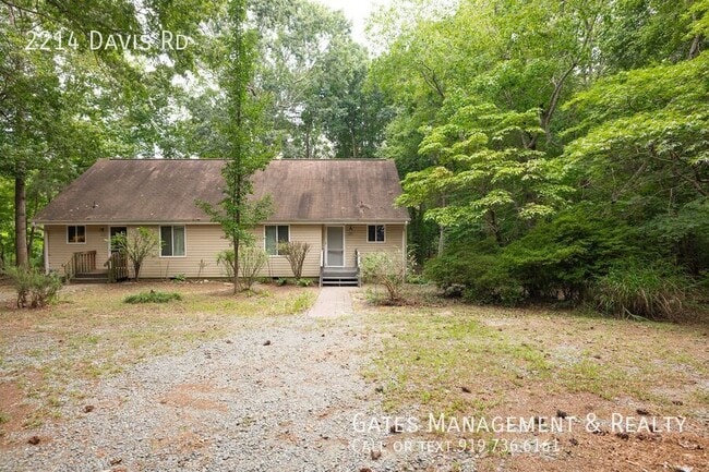 Building Photo - 2214 Davis Rd
