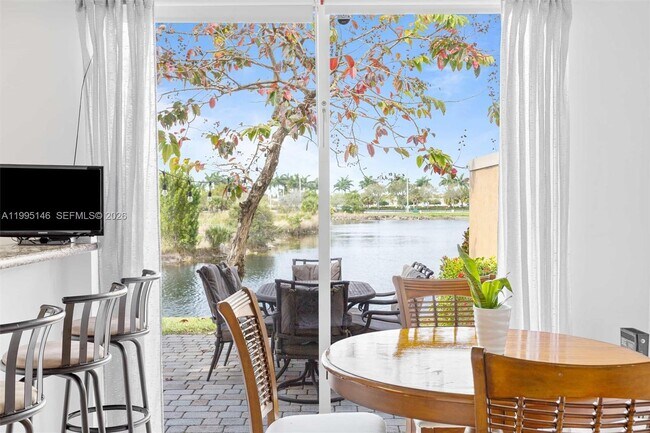 Building Photo - 970 SW 144th Ave