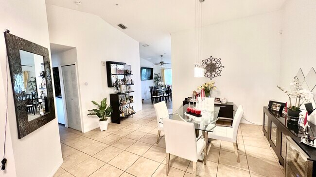 Building Photo - 22731 SW 88th Pl