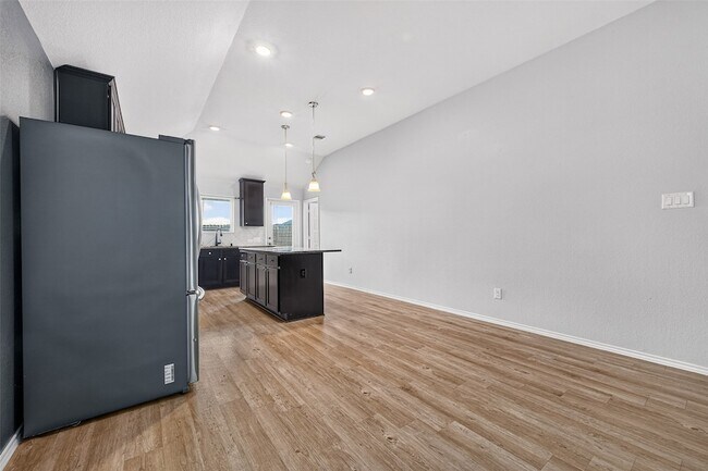 Building Photo - 6747 Scarlet Sagebrush St
