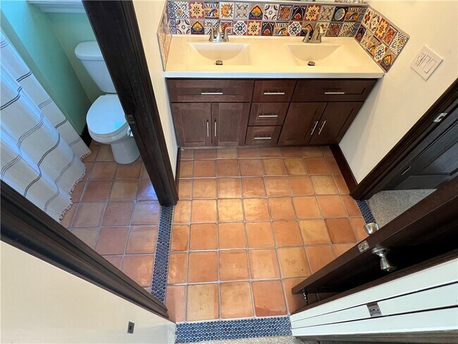 Building Photo - 32954 Paseo Del Lucero