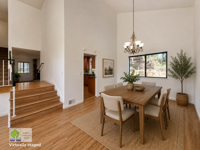Building Photo - 768 Rose Dr