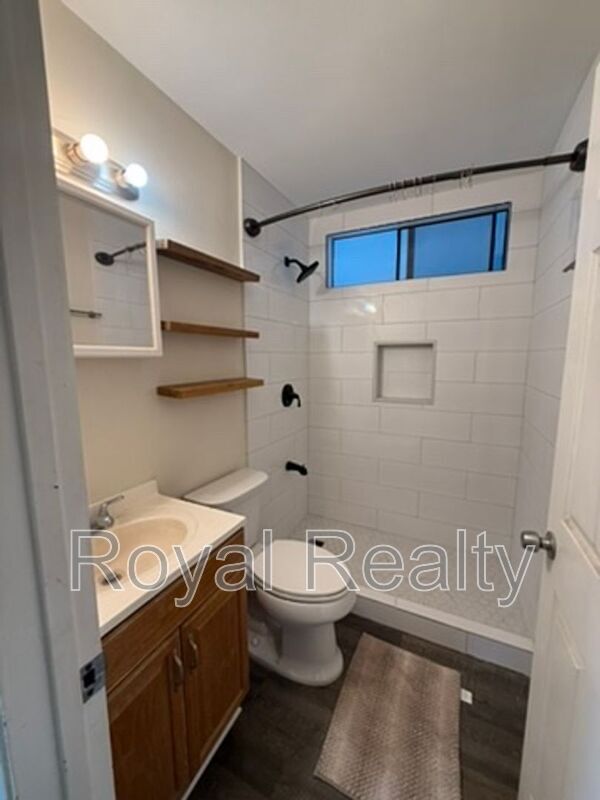 Building Photo - 72 Keala Pl