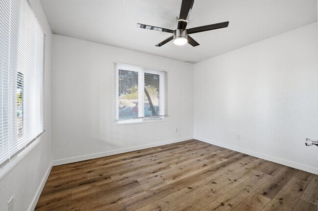 Building Photo - 6269 Mary Ln Dr