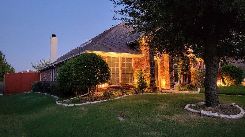 Building Photo - 2820 Golden Meadow Ave