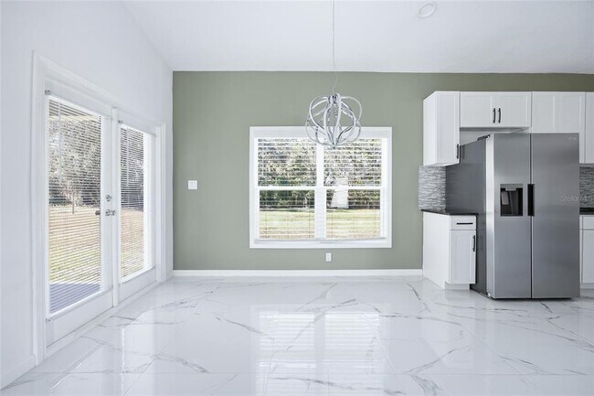 Building Photo - 14550 SW 61st Ct