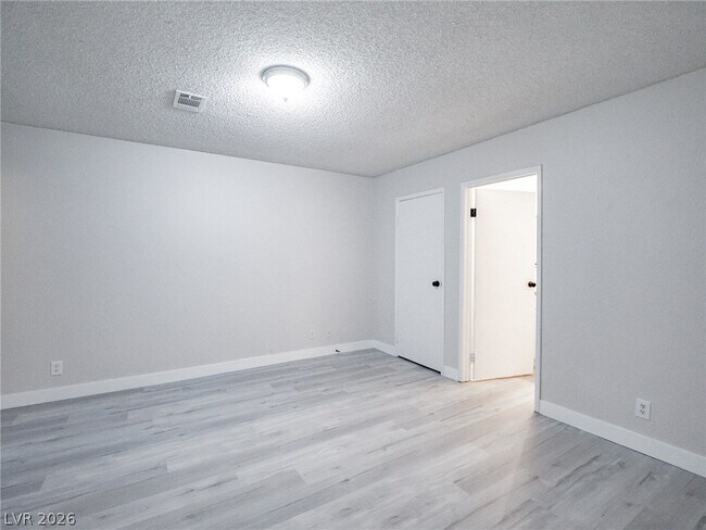 Building Photo - 817 Mantis Way