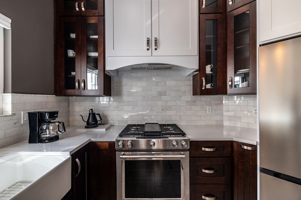 Building Photo - 9330 Seagrape Dr